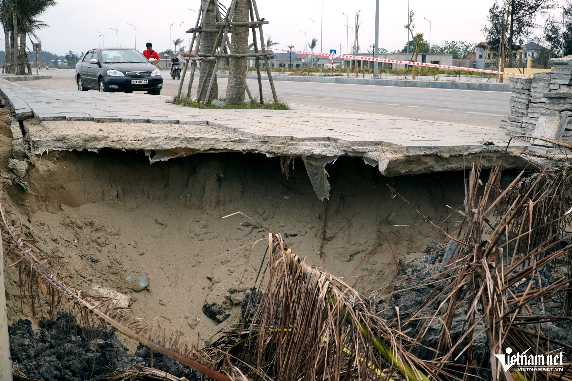 W-a5Bờ kè của dự án hơn.JPG.jpg