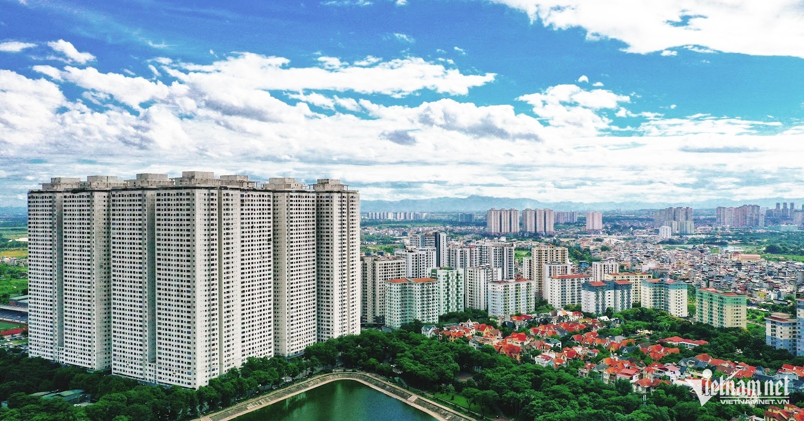 W-bat dong san 1732.jpg