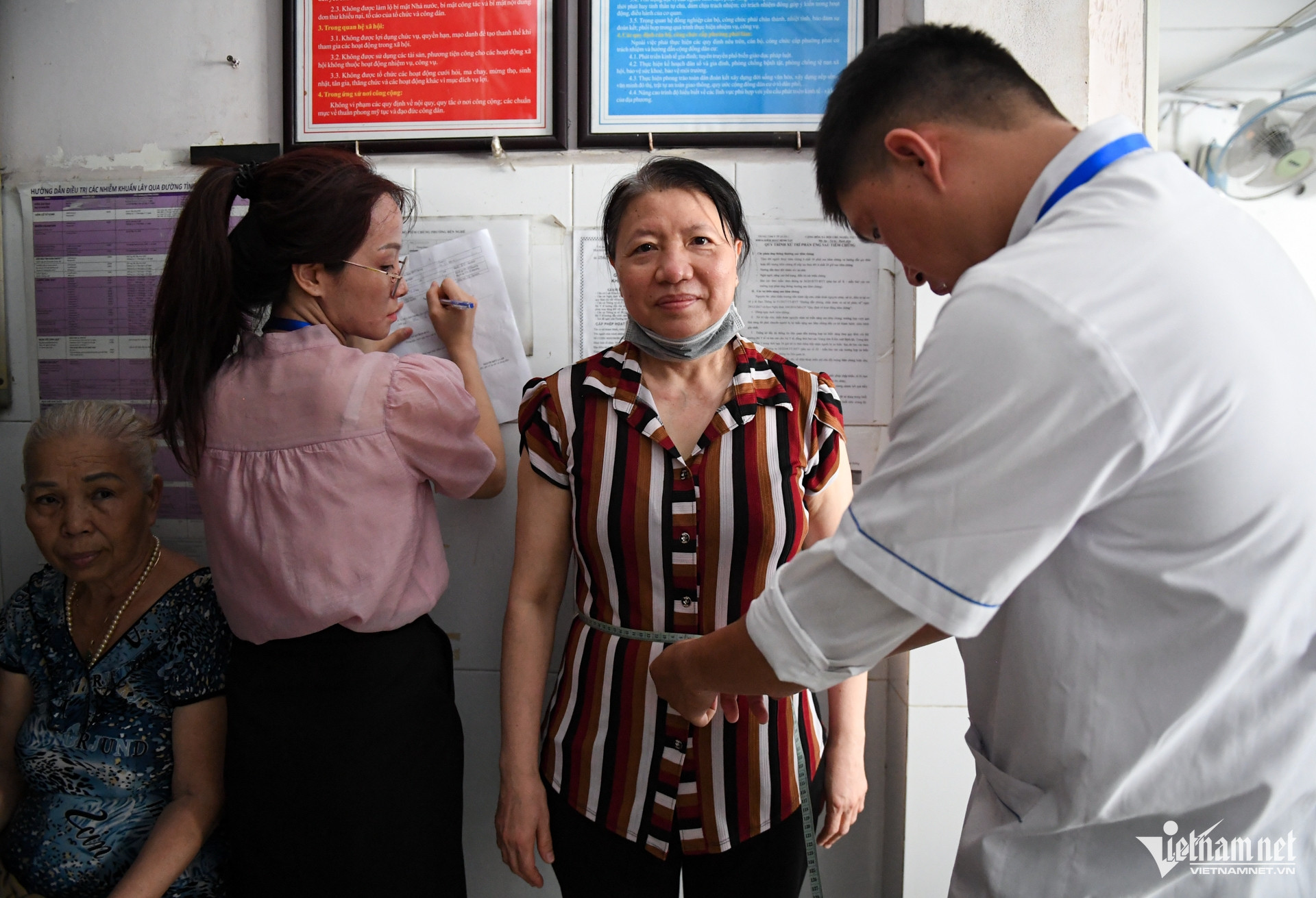 W-khám sức khoẻ   nguyễn huế 4.jpg