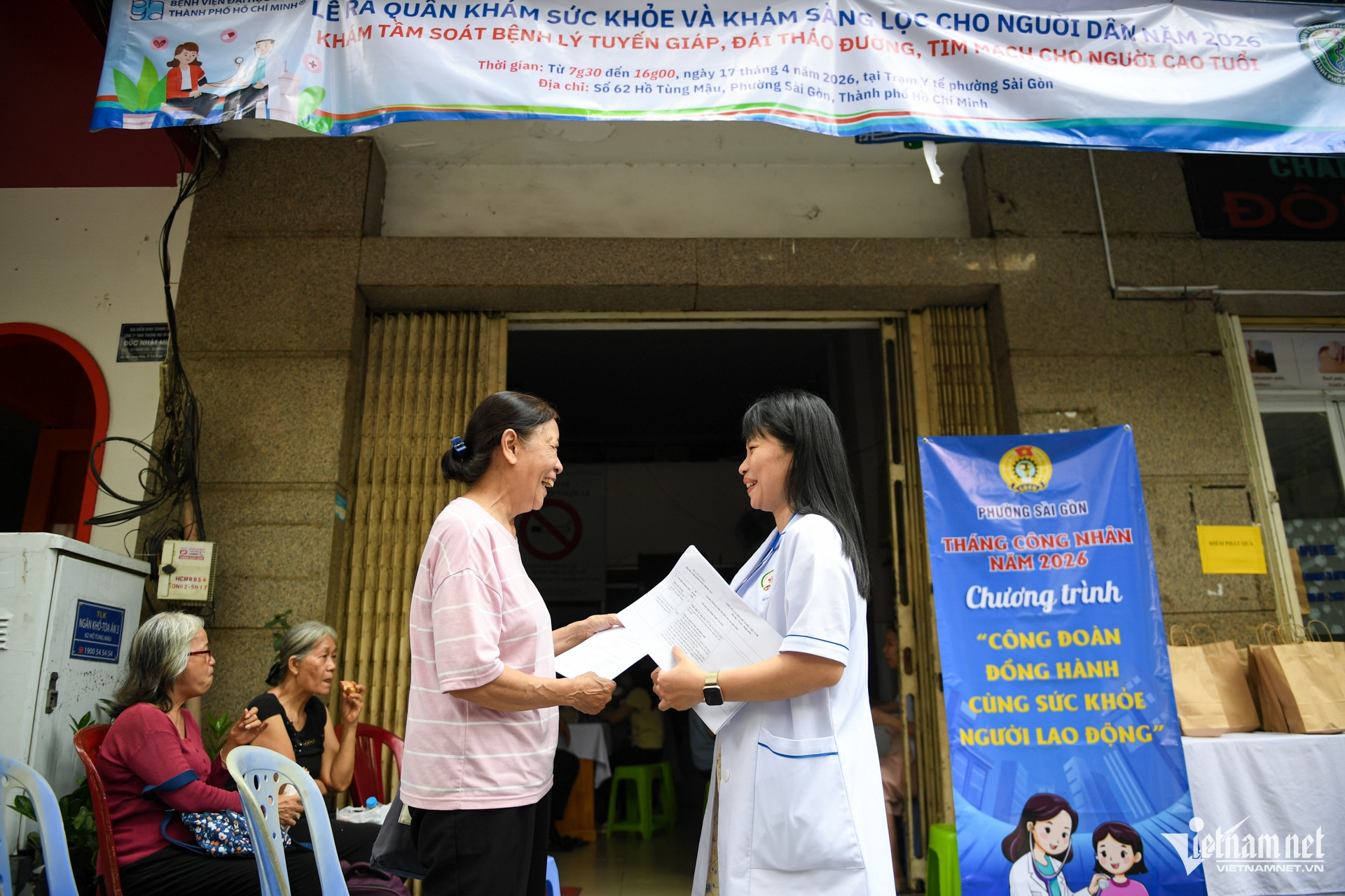 W-khám sức khoẻ   nguyễn huế 5.jpg