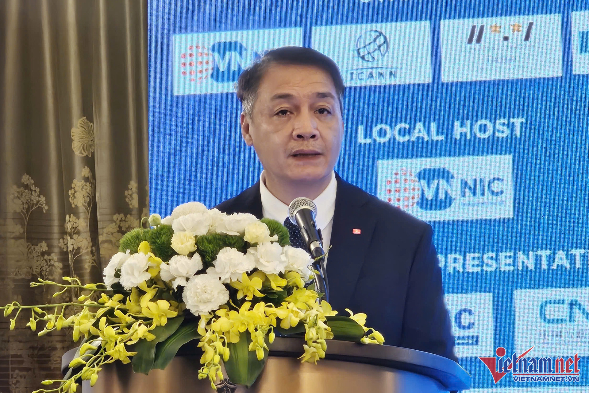 W-ten mien tieng Viet 2.jpg