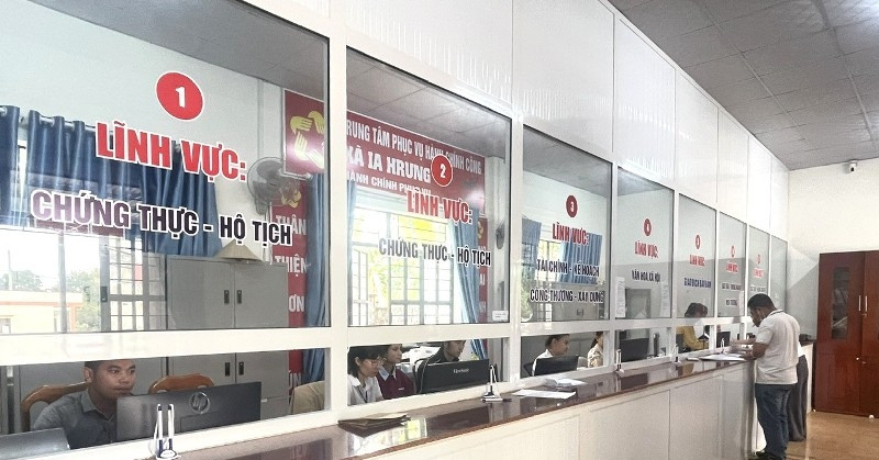 Xã có hơn 600 hồ sơ trễ hạn trả, Phó Chủ tịch hai lần gửi phiếu xin lỗi dân