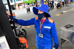 xăng dầu Nguyễn Huế 13.jpg