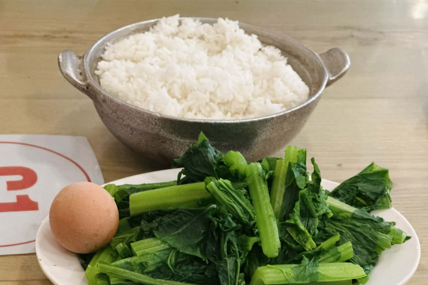 Ăn cơm trắng đều đặn, người đàn ông vẫn giảm mạnh đường huyết