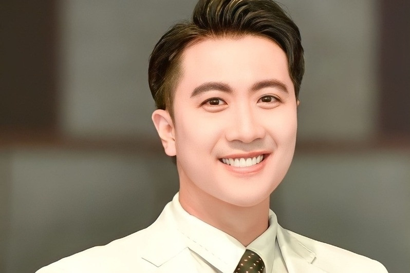 Chuyện chưa kể về MC là Tiến sĩ, thầy giáo đẹp trai của ĐH Ngoại thương