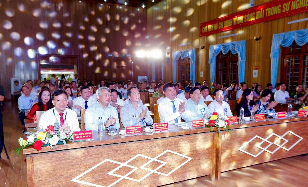 Hải Phòng_Ảnh số 2.jpg