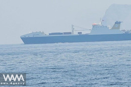 Iran ra tuyên bố trái ngược về Hormuz, ông Trump cảnh báo tấn công trở lại