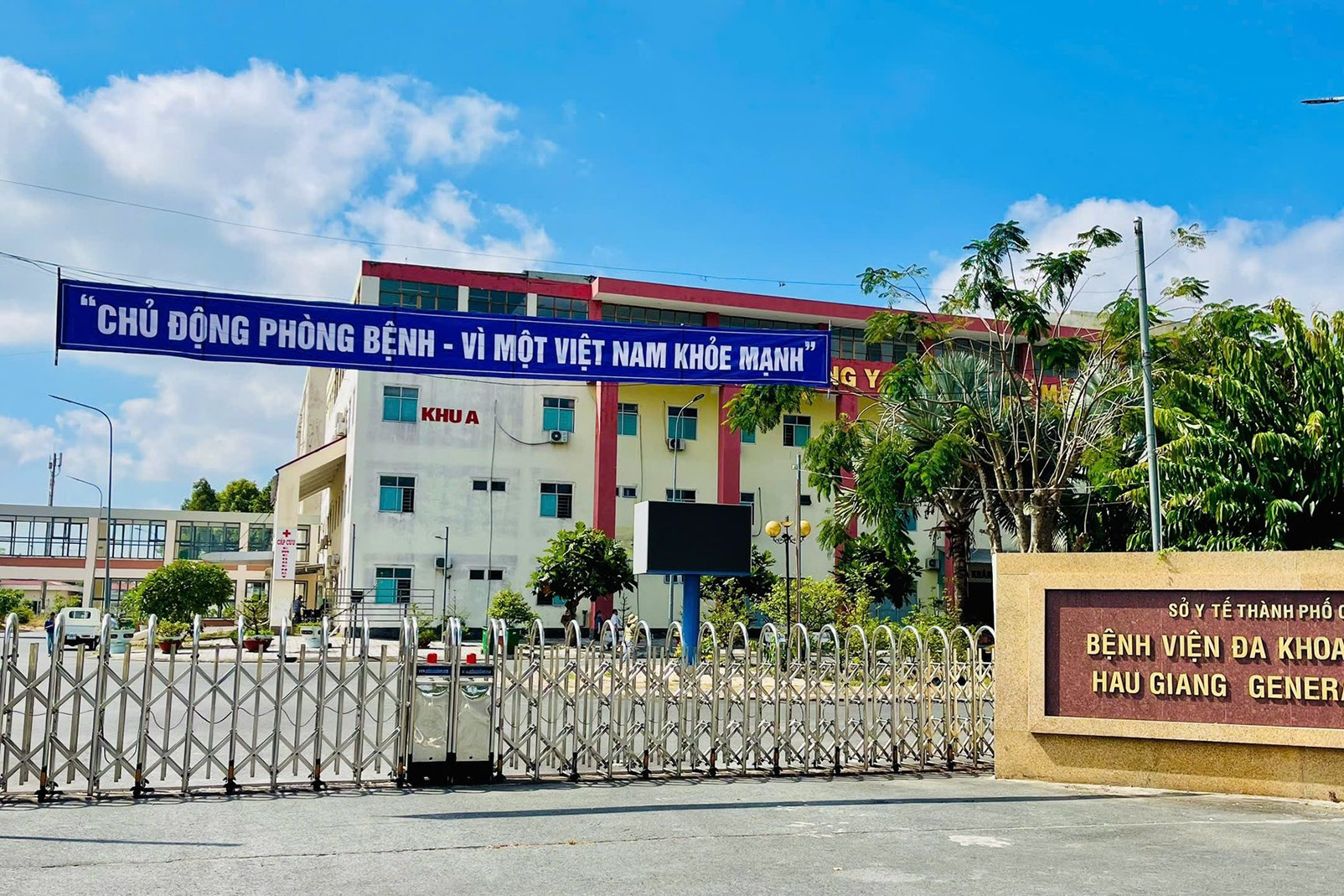 Loạt sai phạm tài chính tại BV Đa khoa Hậu Giang, thu hồi hàng trăm triệu đồng