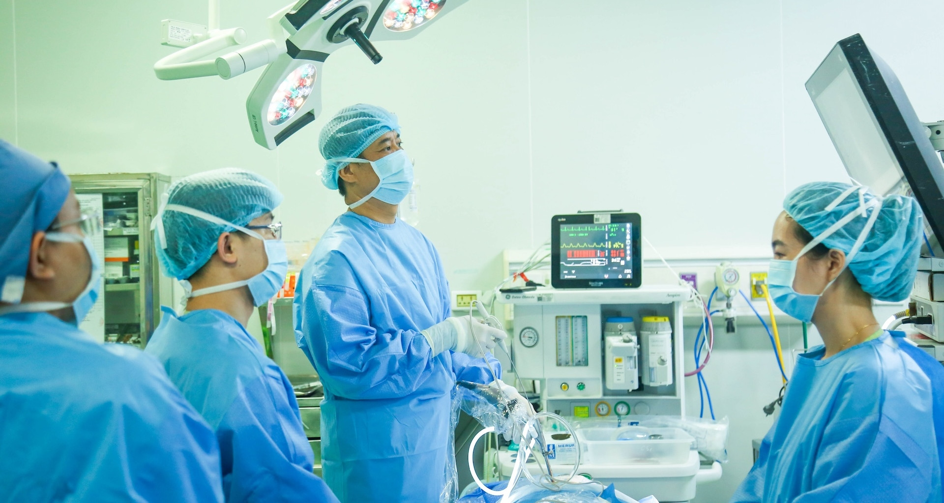 Lời khuyên của chuyên gia hàng đầu giảm nguy cơ mắc bệnh cột sống