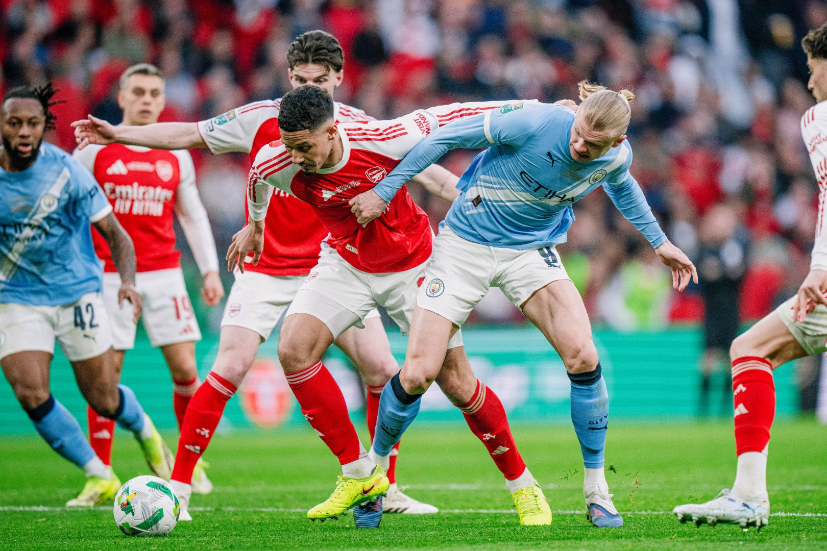 Man City đấu Arsenal: Pháo thủ hoảng loạn trước chung kết