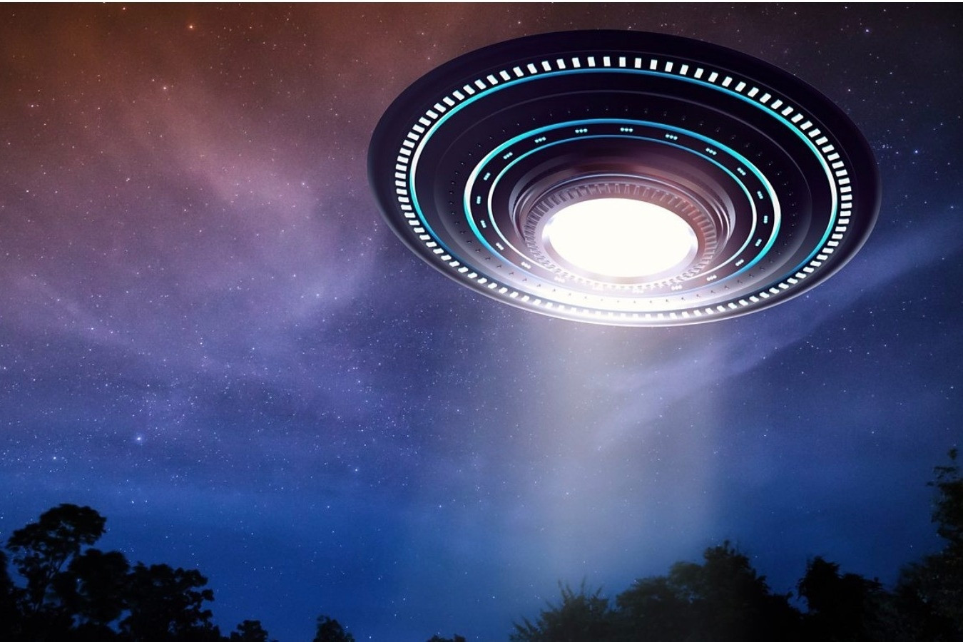 Ông Trump hứa công bố sớm những tài liệu thú vị về UFO