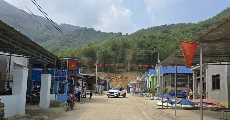 36 hộ dân Thanh Hóa mòn mỏi chờ hỗ trợ làm nhà tại khu tái định cư bản Sạy