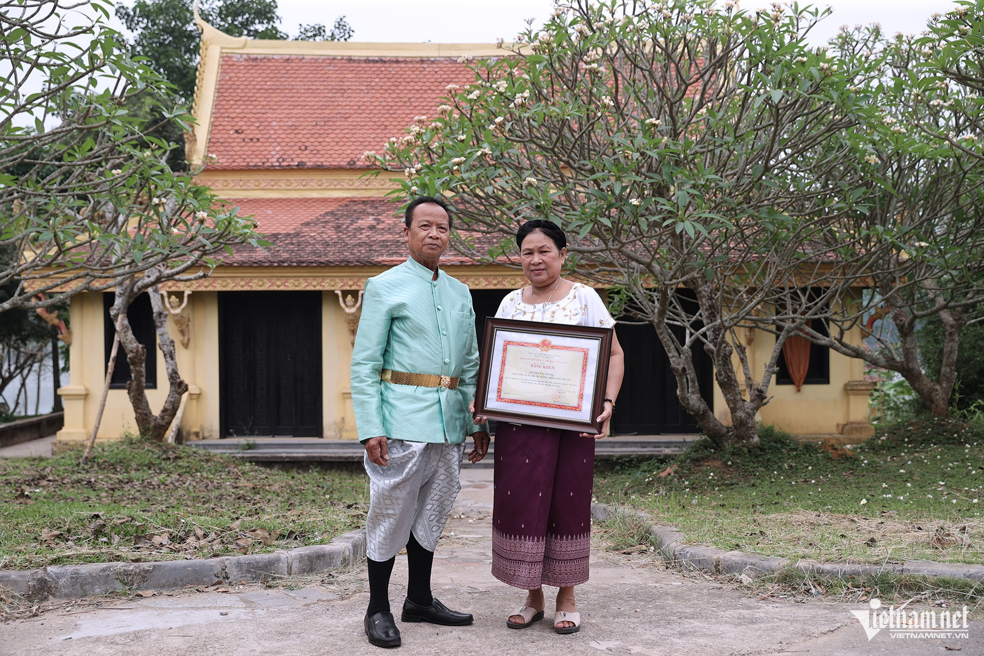 W-Lâm Thị Hương Khmer Sóc Trăng 2.jpg