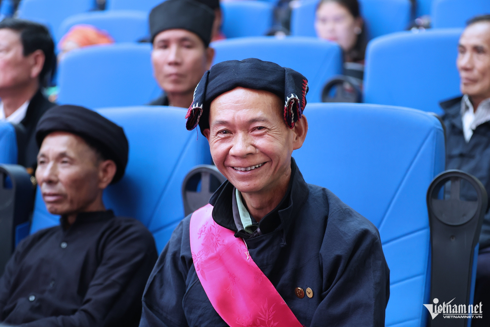 W-Tráng Mìn Hồ Pu Péo Tuyên Quang 1.jpg