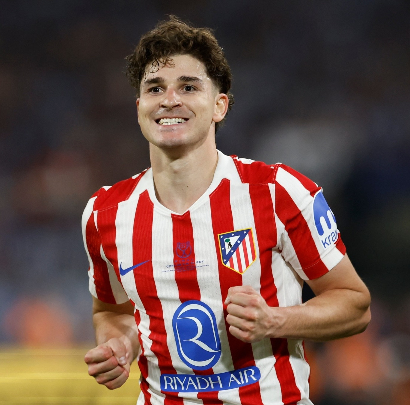 https://static-images.vnncdn.net/vps_images_publish/000001/000003/2026/4/19/alvarez-da-hong-11m-atletico-hut-chuc-vo-dich-cup-nha-vua-322.jpg
