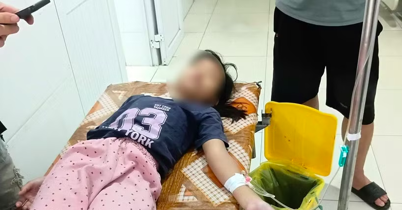 Bộ Y tế vào cuộc vụ hơn 20 người nghi ngộ độc sau ăn bánh mì ở Nghệ An