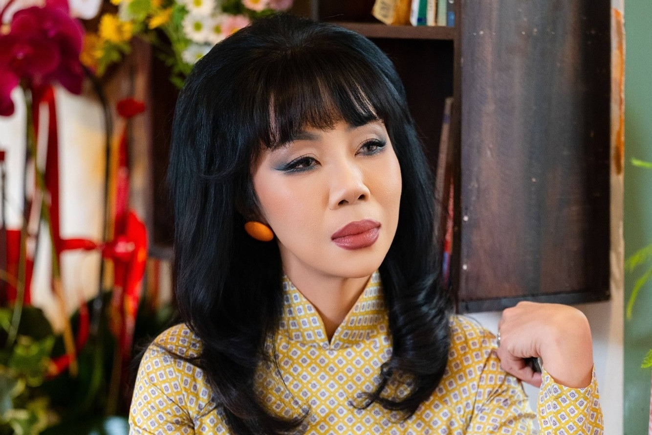 Cách làm khôn ngoan của ca sĩ Đoan Trường để né ồn ào giống MC Trác Thúy Miêu