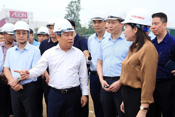 Chủ tịch Hà Nội Vũ Đại Thắng yêu cầu hoàn thành 5km đường 70 trong năm nay