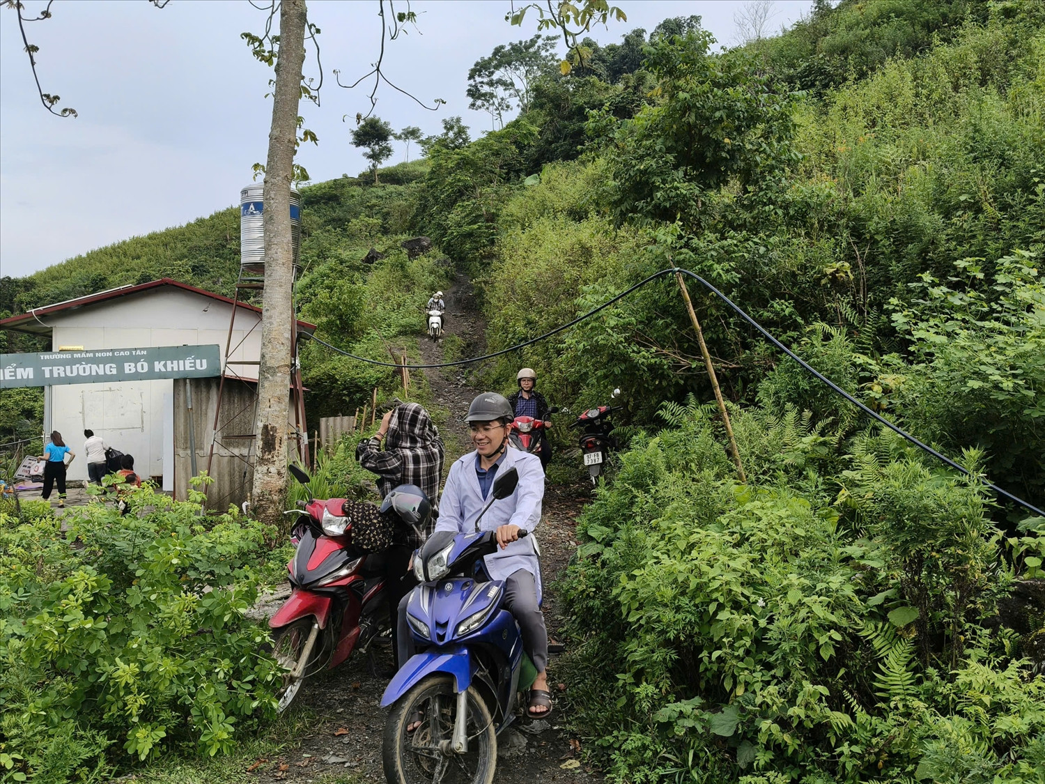 giảm nghèo 10.jpg