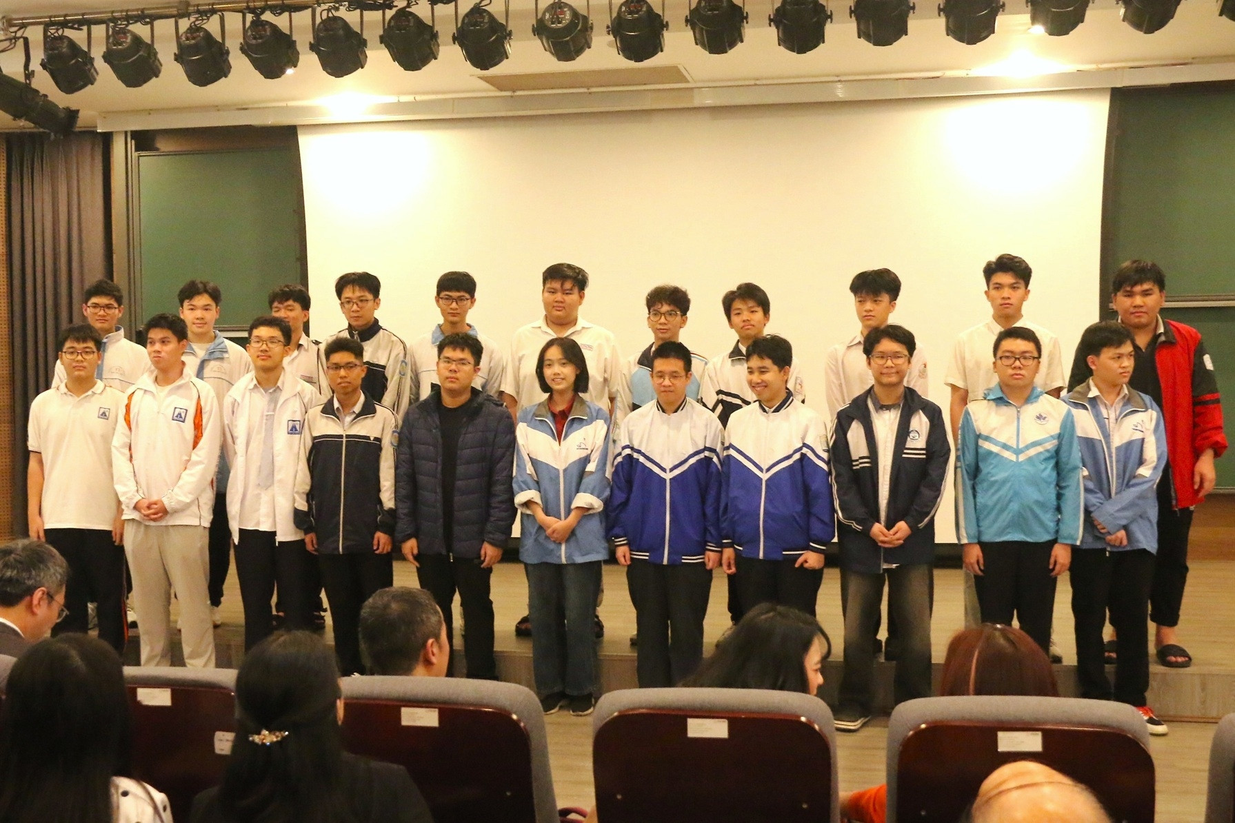 Hiệu trưởng ĐH Sư phạm Hà Nội mời đích danh học sinh đăng ký xét tuyển thẳng từ lớp 11