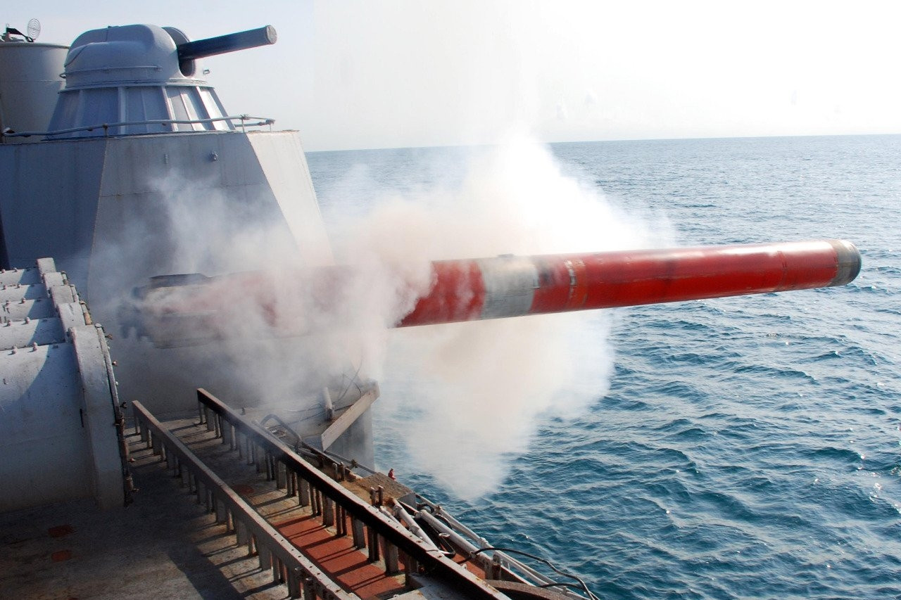 Ngư lôi Varunastra ‘cắm mắt’ vệ tinh đầu tiên trên thế, cơn ác mộng của mọi tàu ngầm