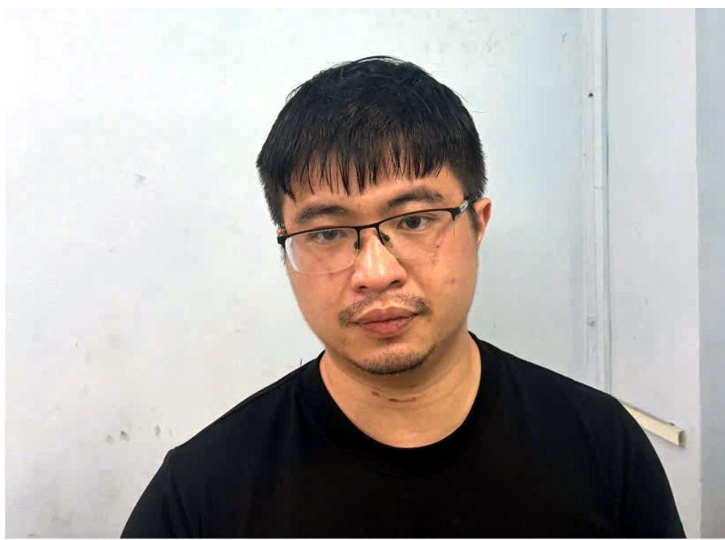 Screenshot at Apr 19 15 49 23.png