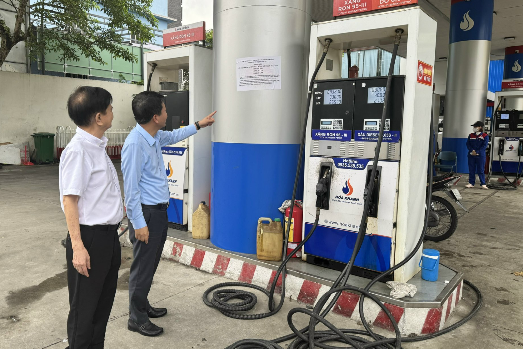 Vi phạm quy định dự trữ, 3 ‘ông lớn’ đầu mối kinh doanh xăng dầu bị phạt nặng