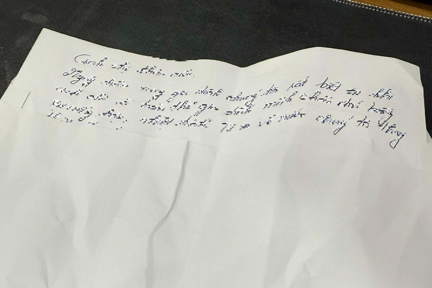 Bất ngờ về chiếc phong bì dày cộm của gia đình bạn trai Việt kiều