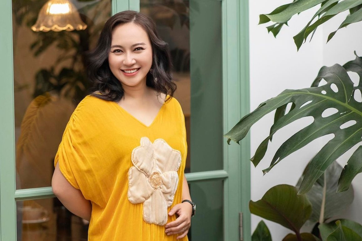 Ca sĩ Khánh Linh báo tin vui ở tuổi 43