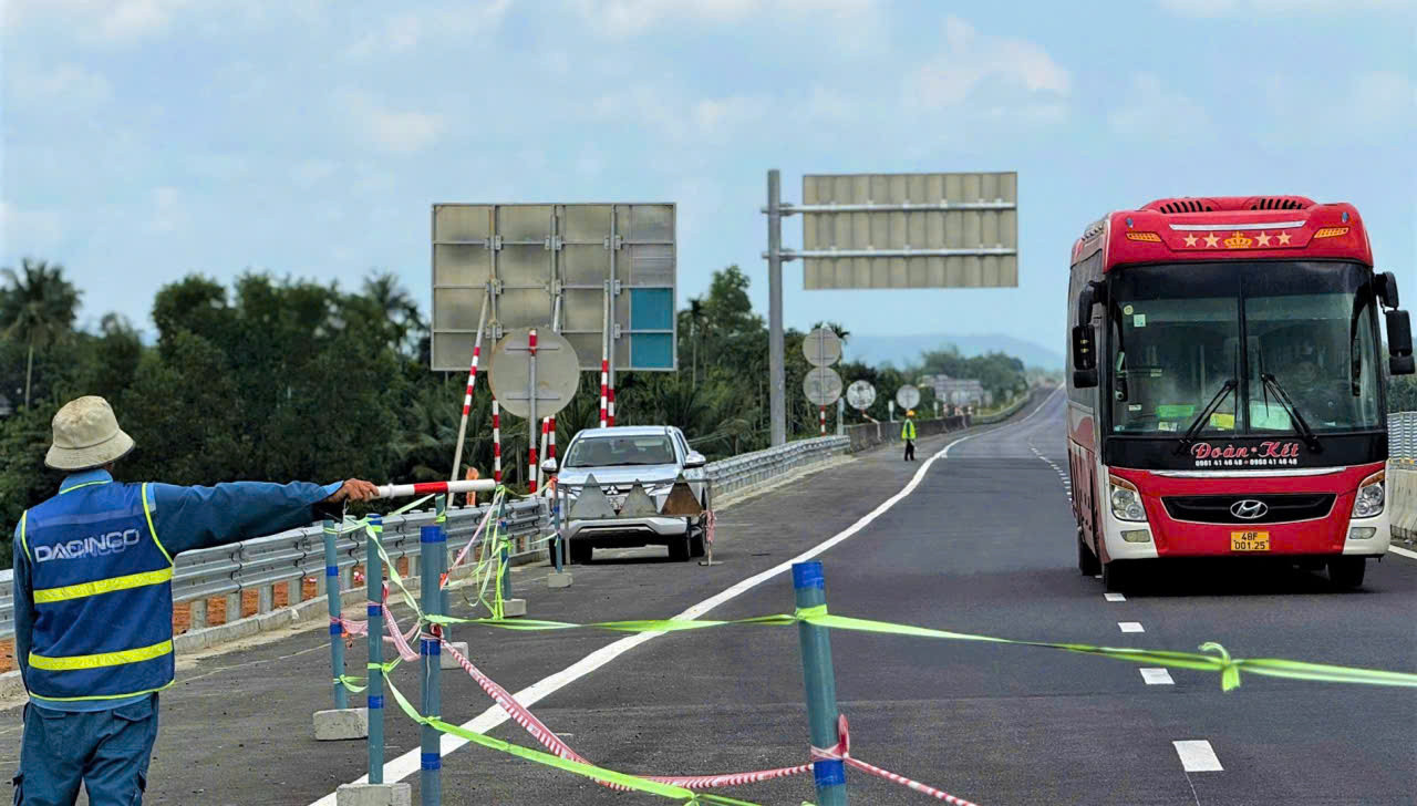 cao tốc Quảng Ngãi Hoài Nhơn .jpg