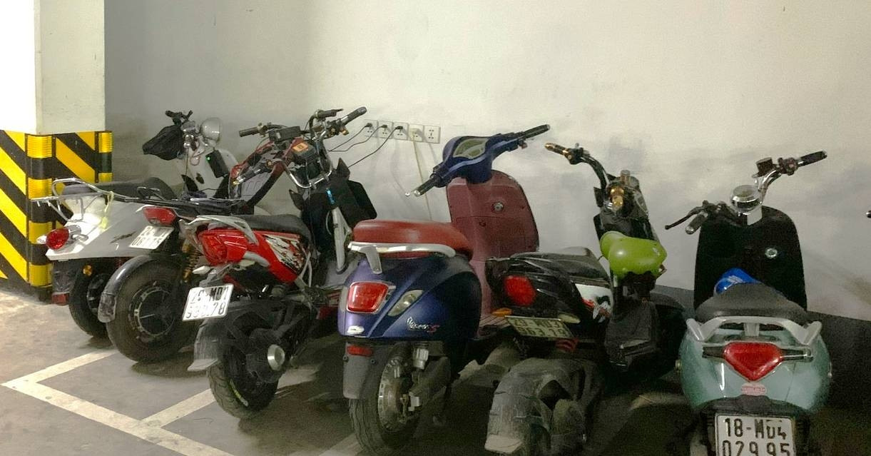 Đầu tư trạm sạc xe điện tại chung cư: Người dân mong ngóng càng sớm càng tốt