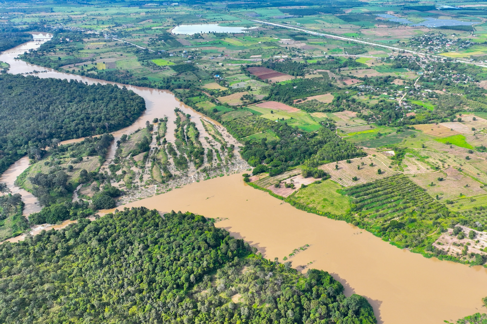 Hy hữu tình huống mua đất ở Lâm Đồng, người mua chật vật đòi lại tiền cọc