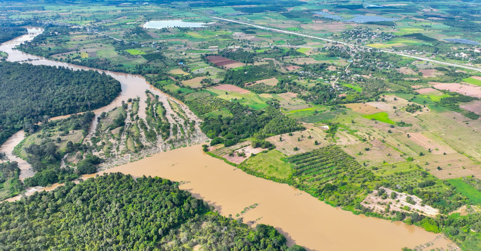 Hy hữu tình huống mua đất ở Lâm Đồng, người mua chật vật đòi lại tiền cọc