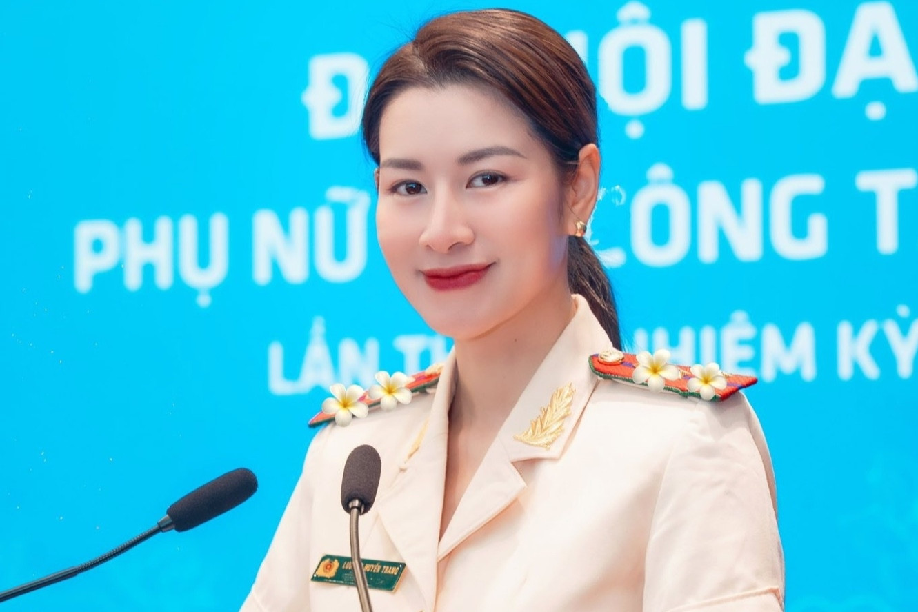 Nữ diễn viên đang nhận gạch đá trên phim giờ vàng VTV ngoài đời là Đại uý công an