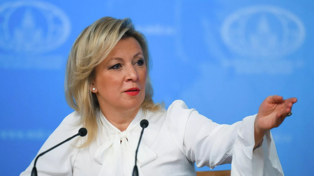 sputnik zakharova.jpg