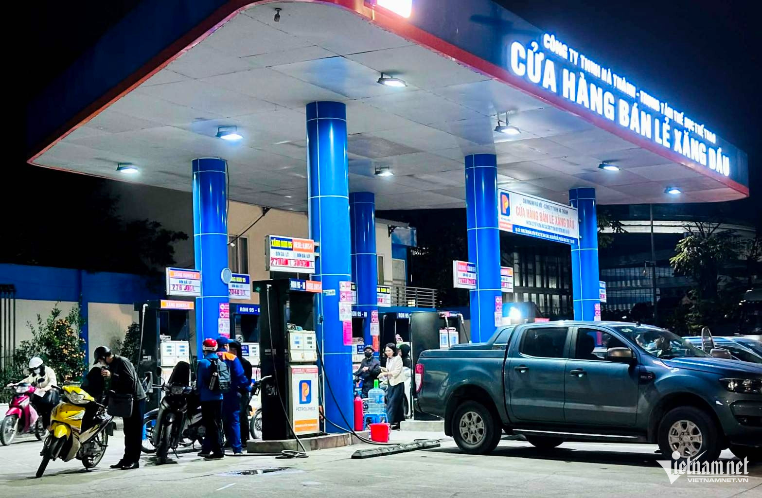 W-giam thue xang dau.jpg