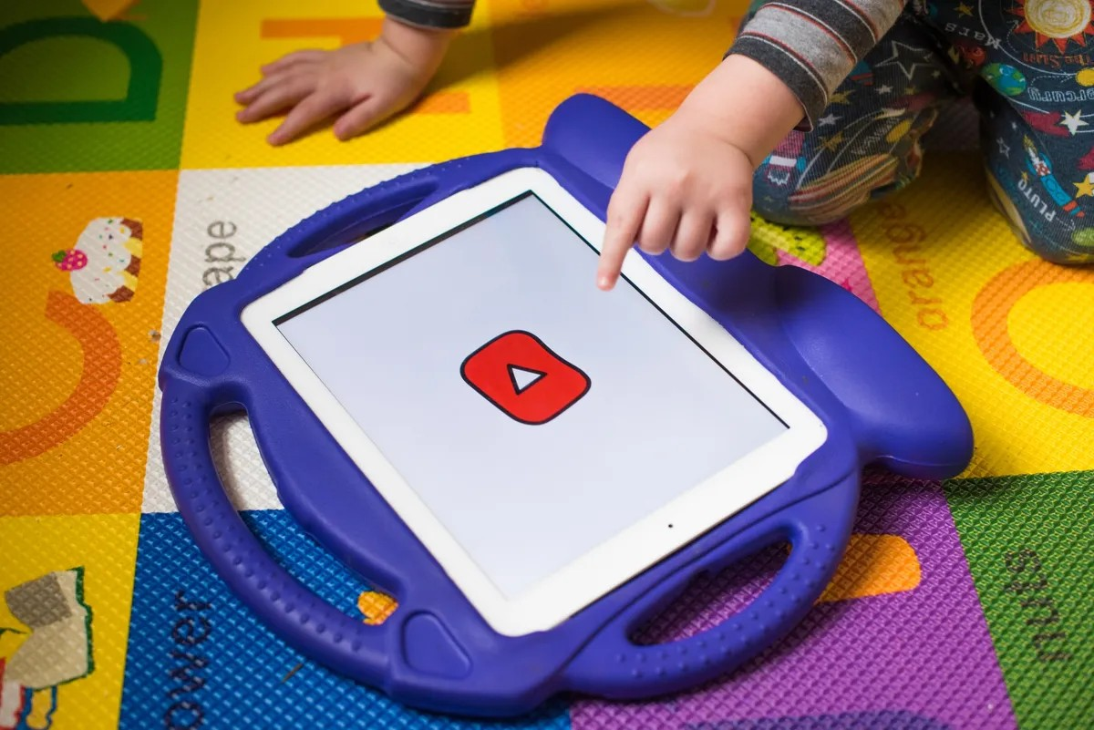 youtube kids bloomberg