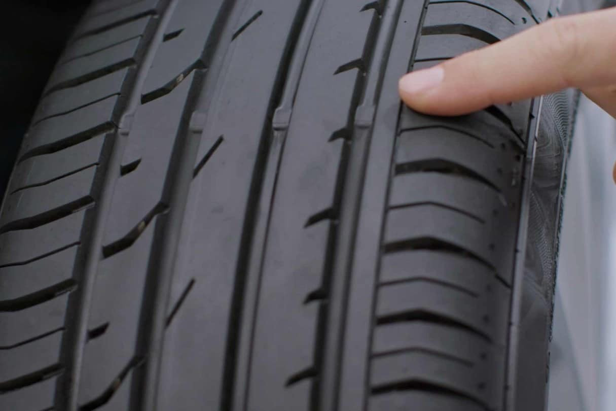 chi bao do mon lop xe.jpeg