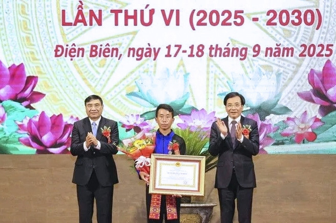 Dũng cảm từ bỏ tư duy cũ, thiết lập 'làn đường ưu tiên' cho khen thưởng đột xuất