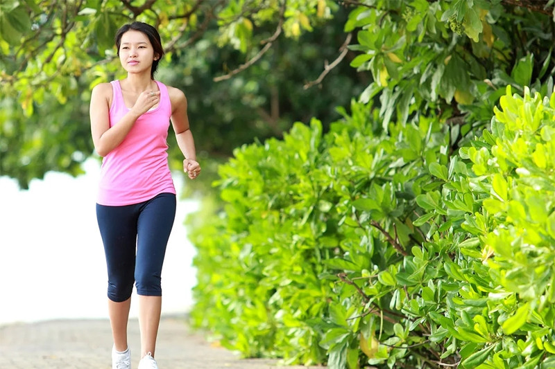 Không phải cứ đi bộ là tốt cho tim mạch