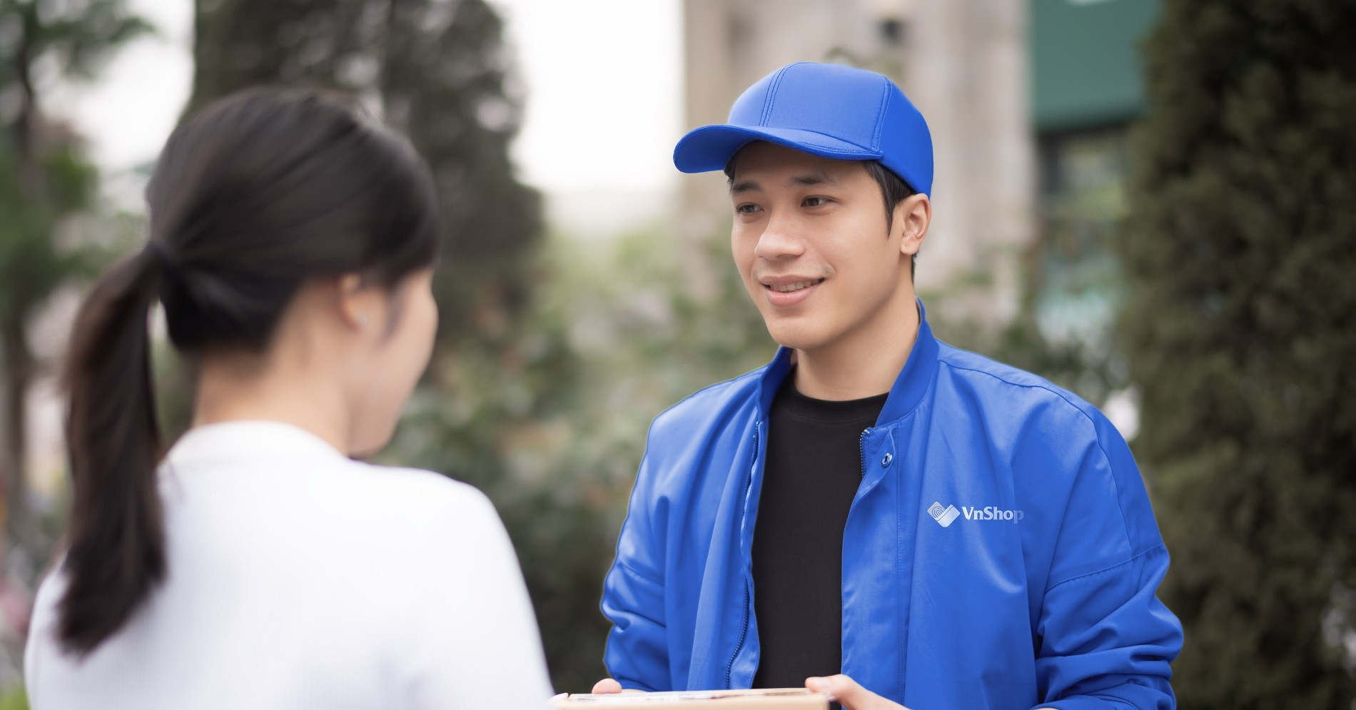 Không phải cứ rẻ là mua - xu hướng mua sắm online đang đổi chiều
