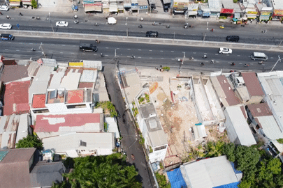  Nhiều hộ dân chủ động tháo dỡ nhà, giao đất sớm cho dự án mở rộng Quốc lộ 13 