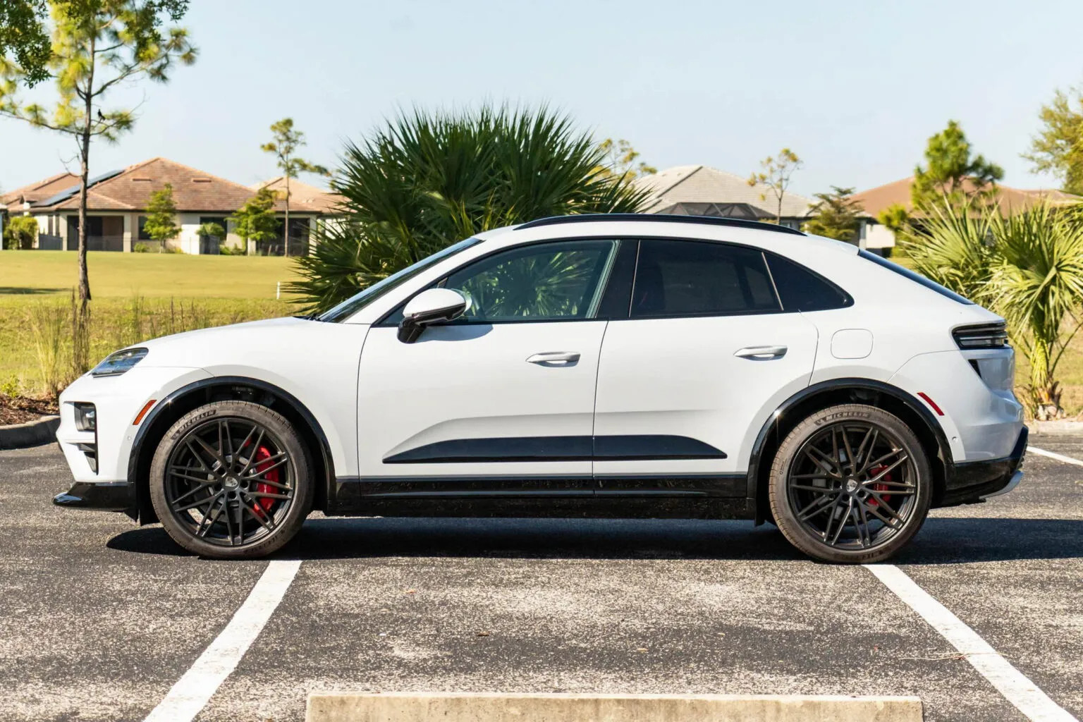 Porsche Macan EV carsbids 00007 1536x1024.webp