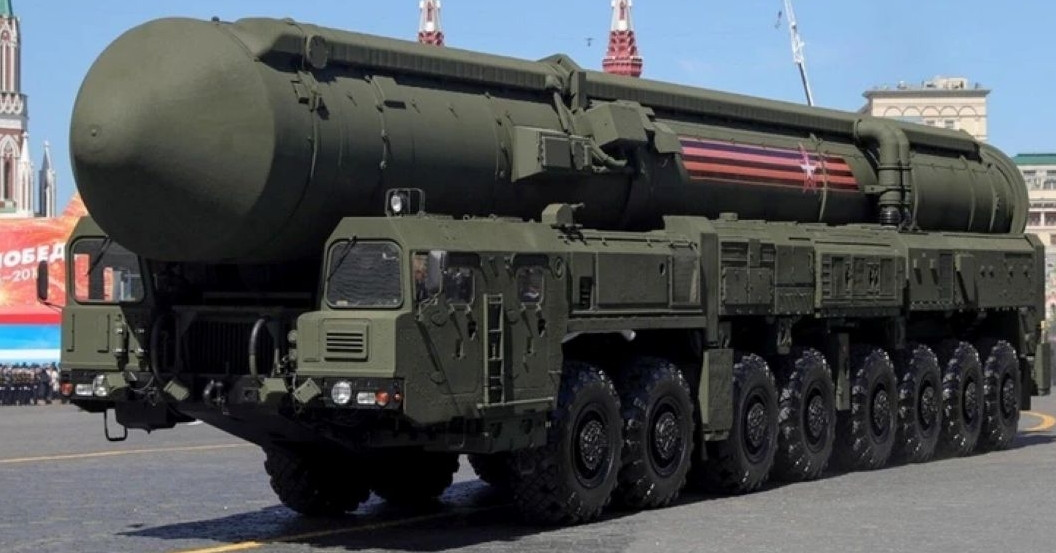 Tên lửa Oreshnik tốc độ Mach 10, công nghệ MIRV tác động NATO ra sao: Chỉ mất 17 phút bay đến Brussels