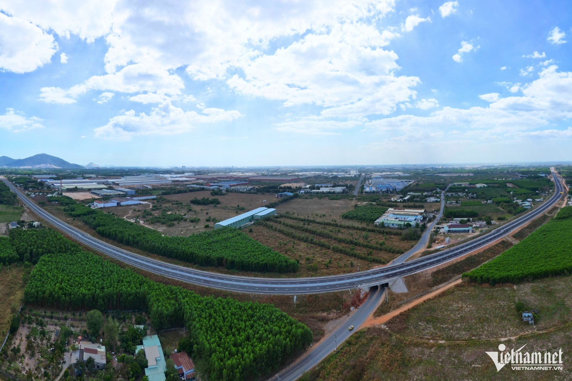 W-cao toc bien hoa vung tau16.jpg