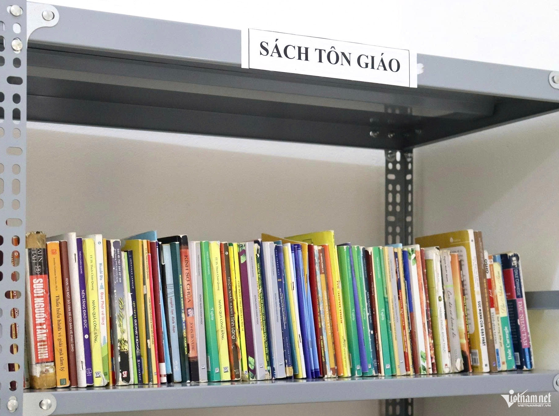 W-Sach ton giao 1.jpg