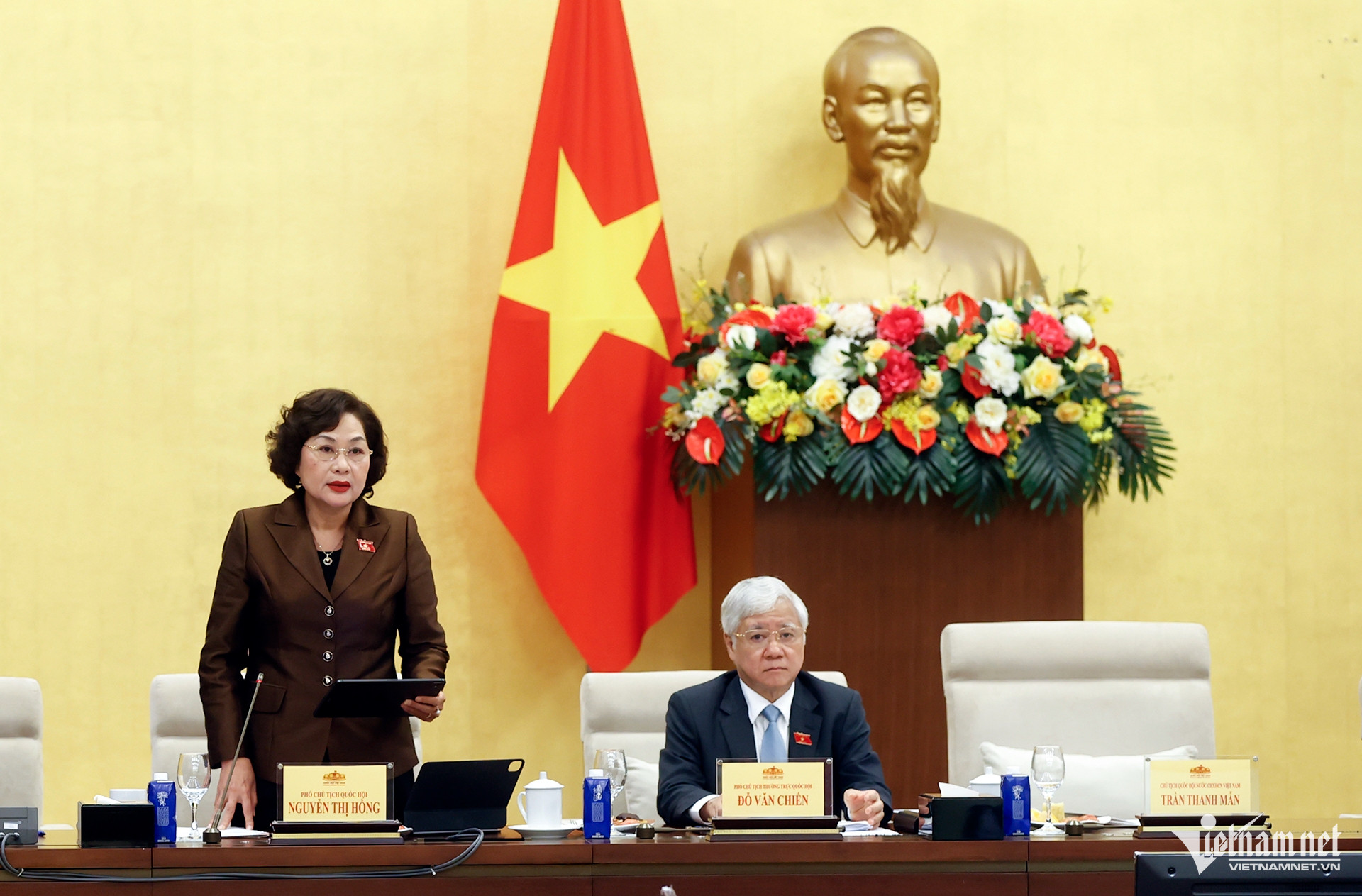 W-thường vụ QH_4440.jpg