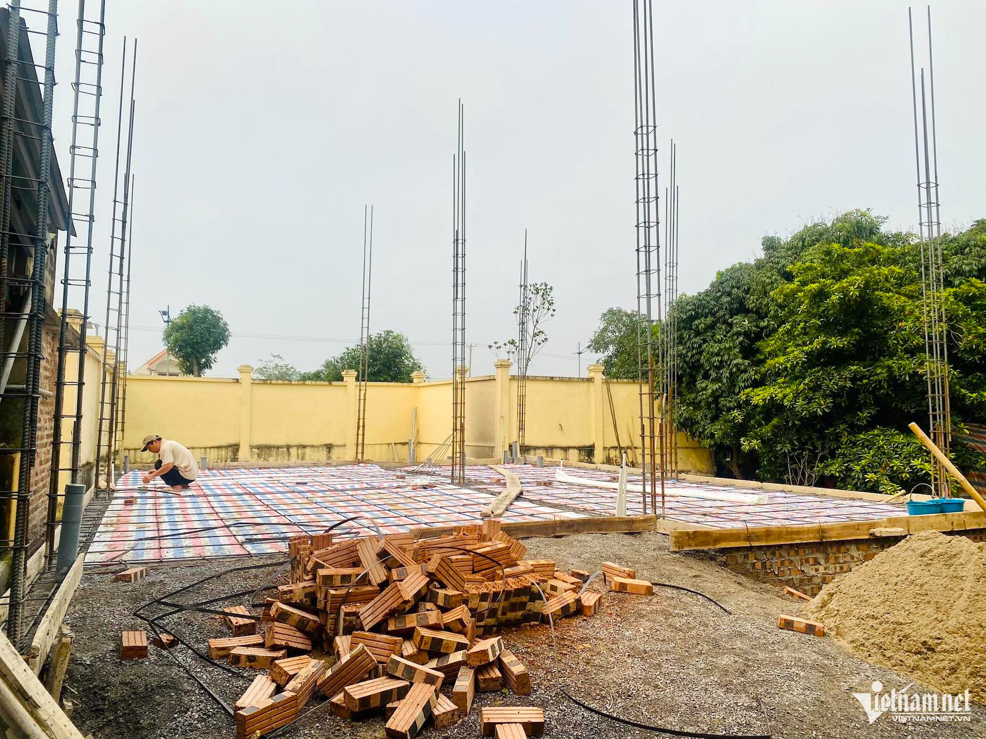W-xay nha vat lieu xay dung vietnamnet.jpg