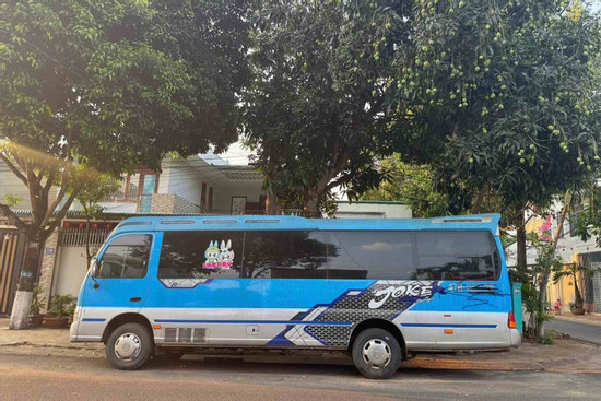  Bản tin cuối ngày 20/4: Xác minh xe khách 29 chỗ đậu trước nhà dân suốt 7 tháng 