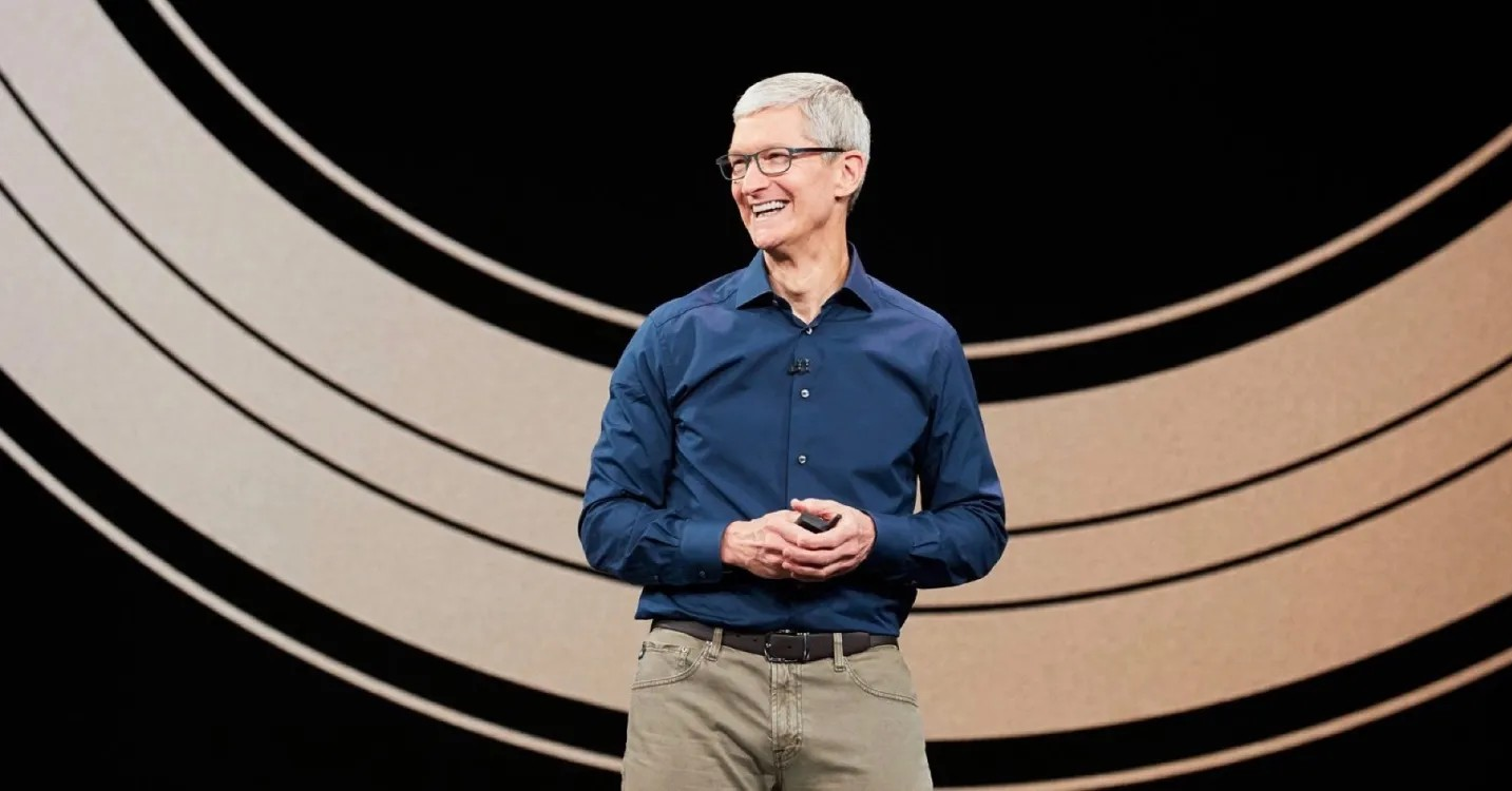 Apple bất ngờ thông báo Tim Cook không còn làm CEO, hé lộ người kế nhiệm